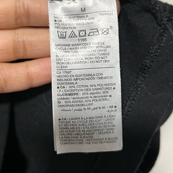 Old Navy Men’s Arcade Graphic T-Shirt M – Black Soft-Wash Cotton Blend - Picture 5 of 9